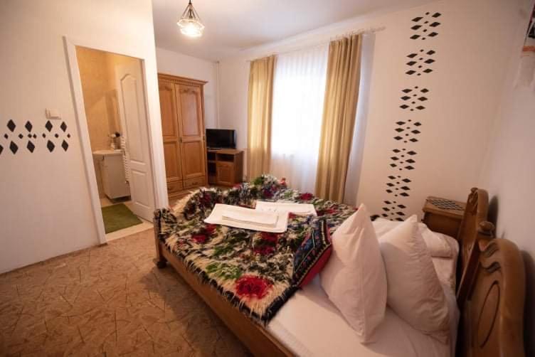 Pensiunea Casa Mariuca Văleni エクステリア 写真