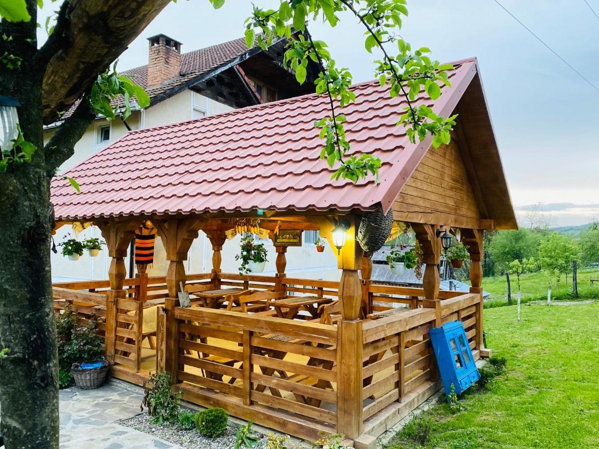 Pensiunea Casa Mariuca Văleni エクステリア 写真