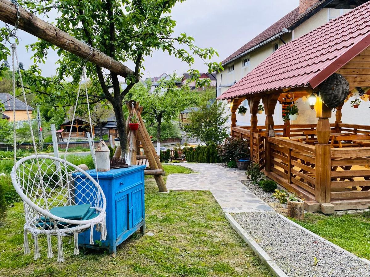 Pensiunea Casa Mariuca Văleni エクステリア 写真